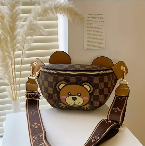 Bear Crossbody Purse - Picture 2 of 4